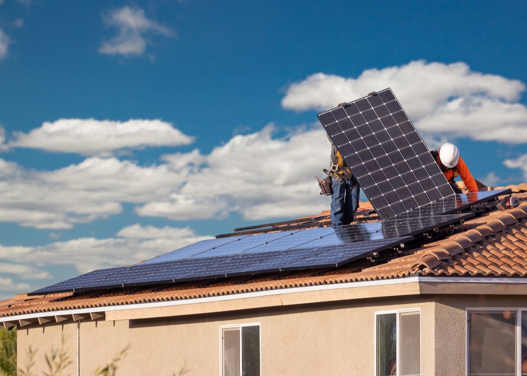 Impianti fotovoltaici in condominio: chi ha l’ultima parola?